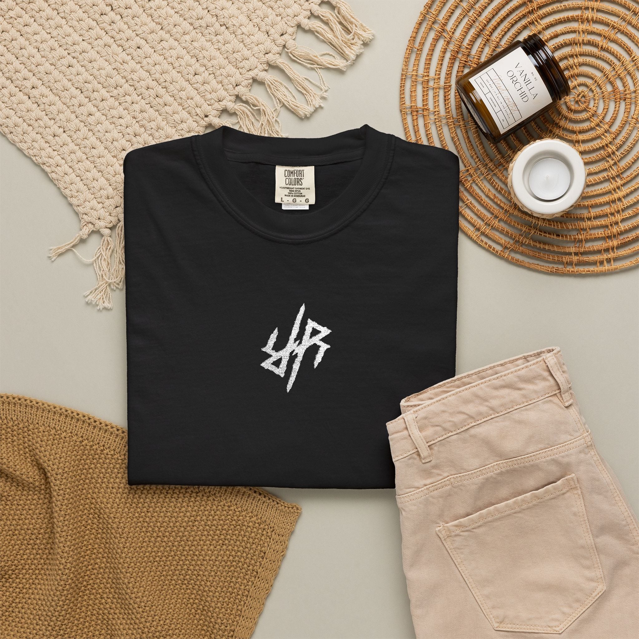 Reality Rising Essential Tee - Black
